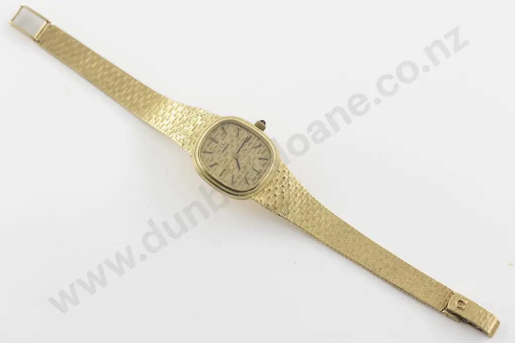 All 18ct Ladies Omega De Ville Manual Dress Wrist Watch Image 1++