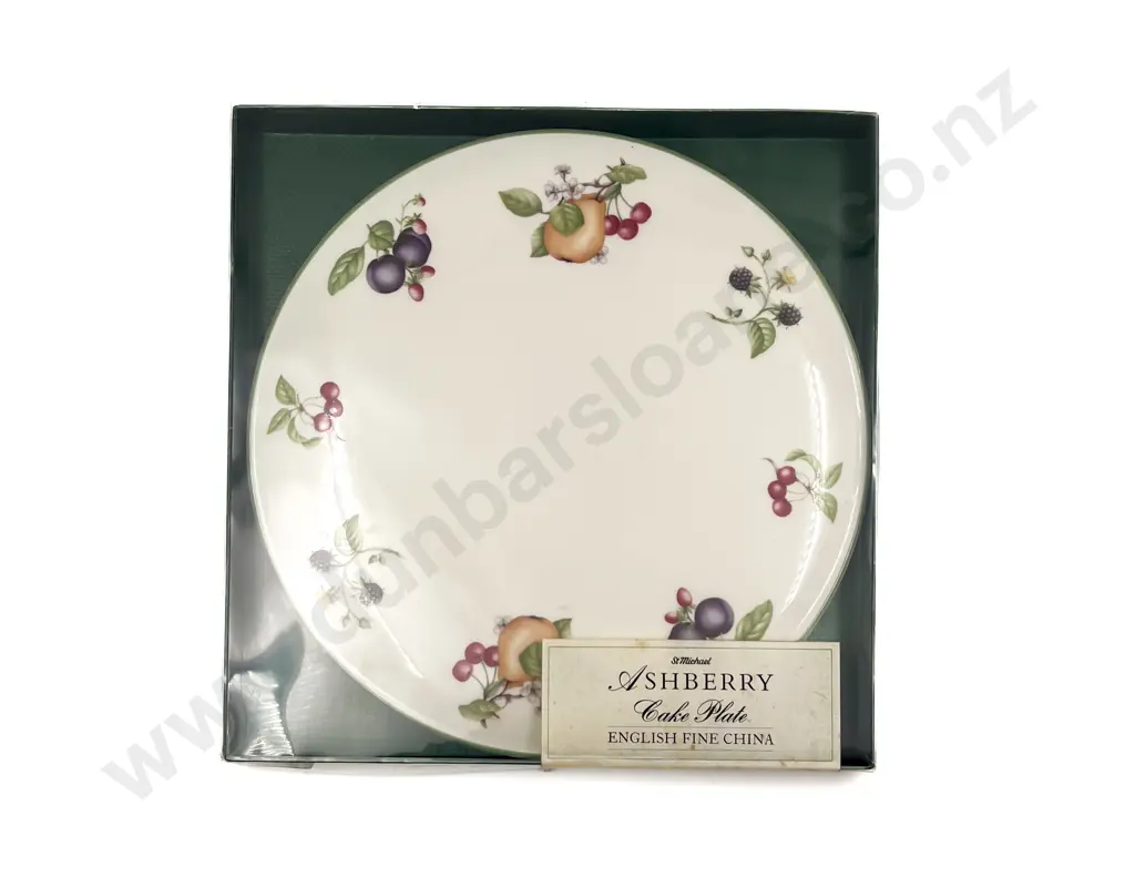Three Assorted Commemorative Plates Image 1++