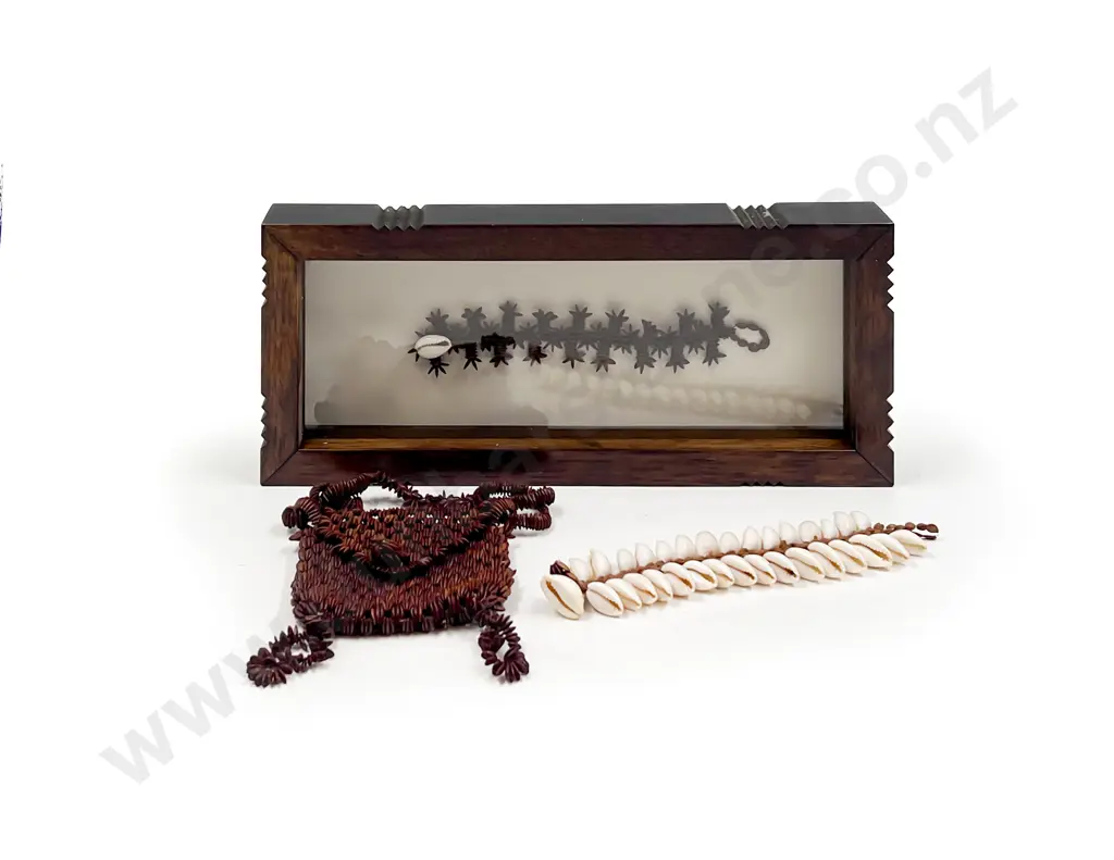 Pacific Seed Bag together with Shell Bracelet & Framed Example Image 1++