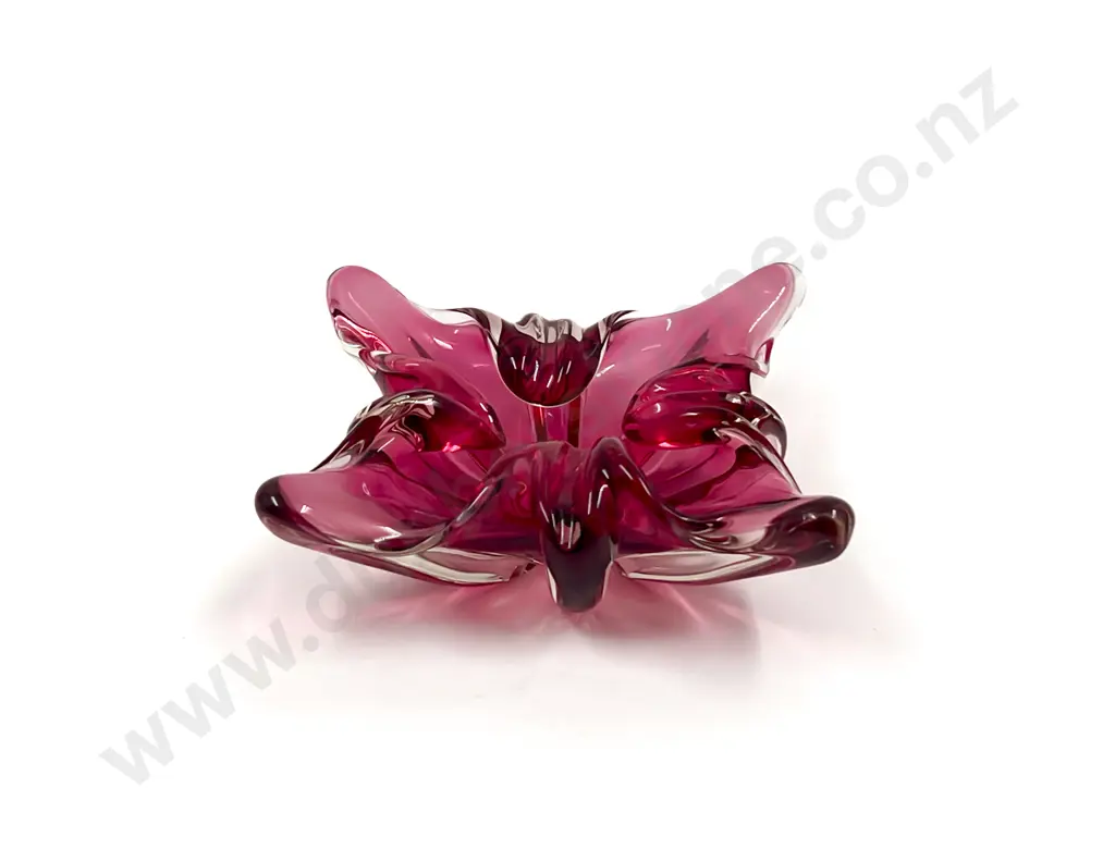Murano Cranberry Glass Dish Image 1++