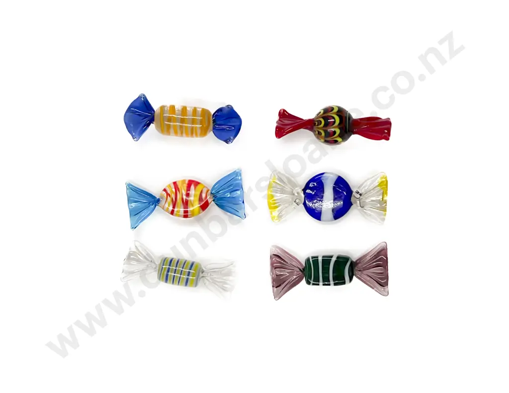 Twenty Five Assorted Murano Art Glass Sweets Image 1++