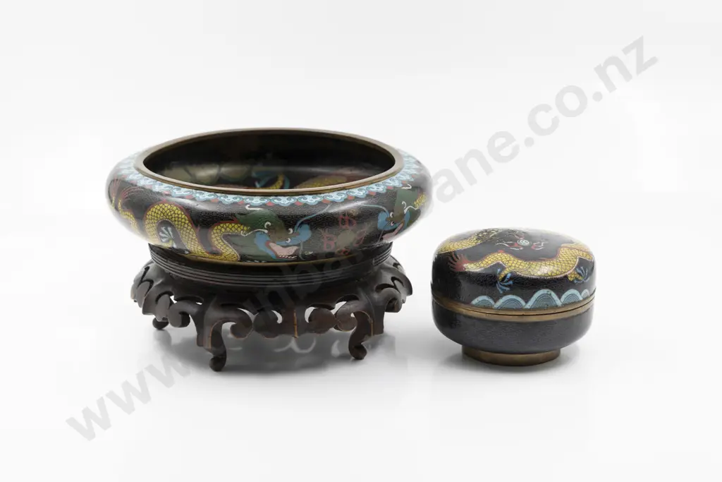 Late C19th/Early C20th Chinese Cloisonné Dragon Bowl with Four Character Seal Mark Image 1++
