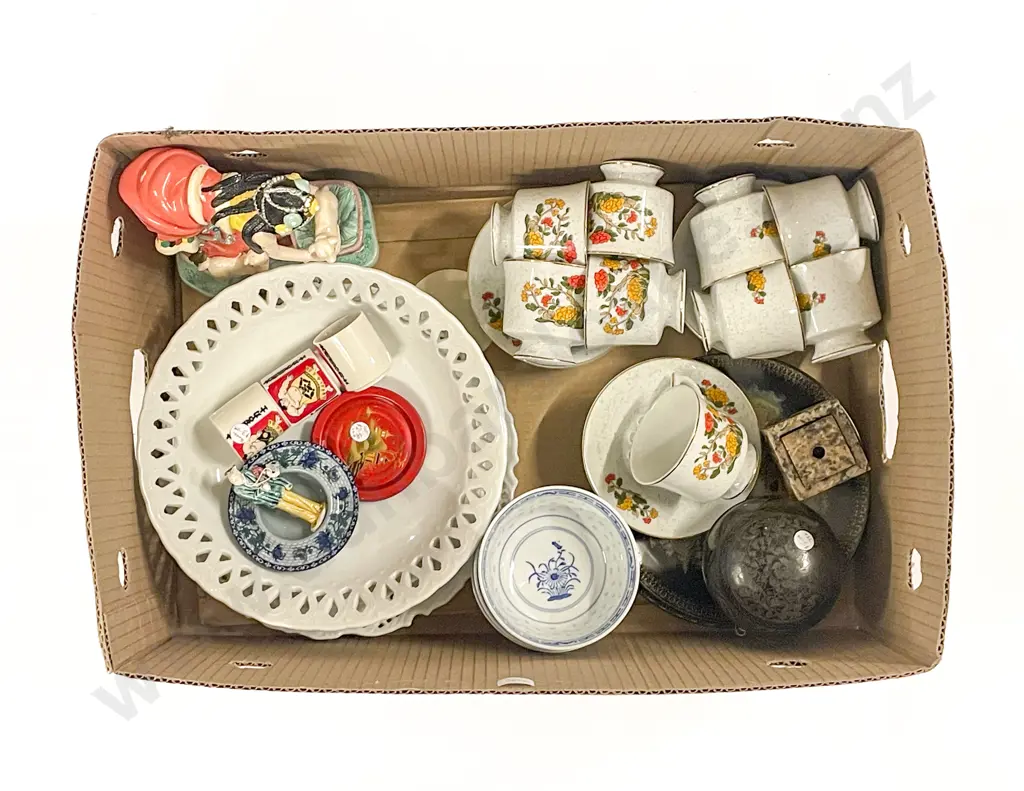 Two Boxes of Assorted Fancy China etc Image 1++