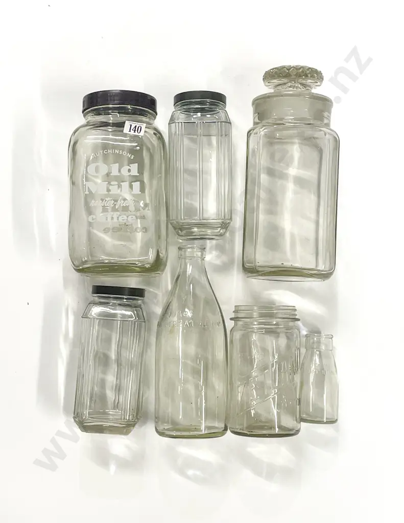 Quantity of Assorted Vintage Glass Jars etc Image 1++