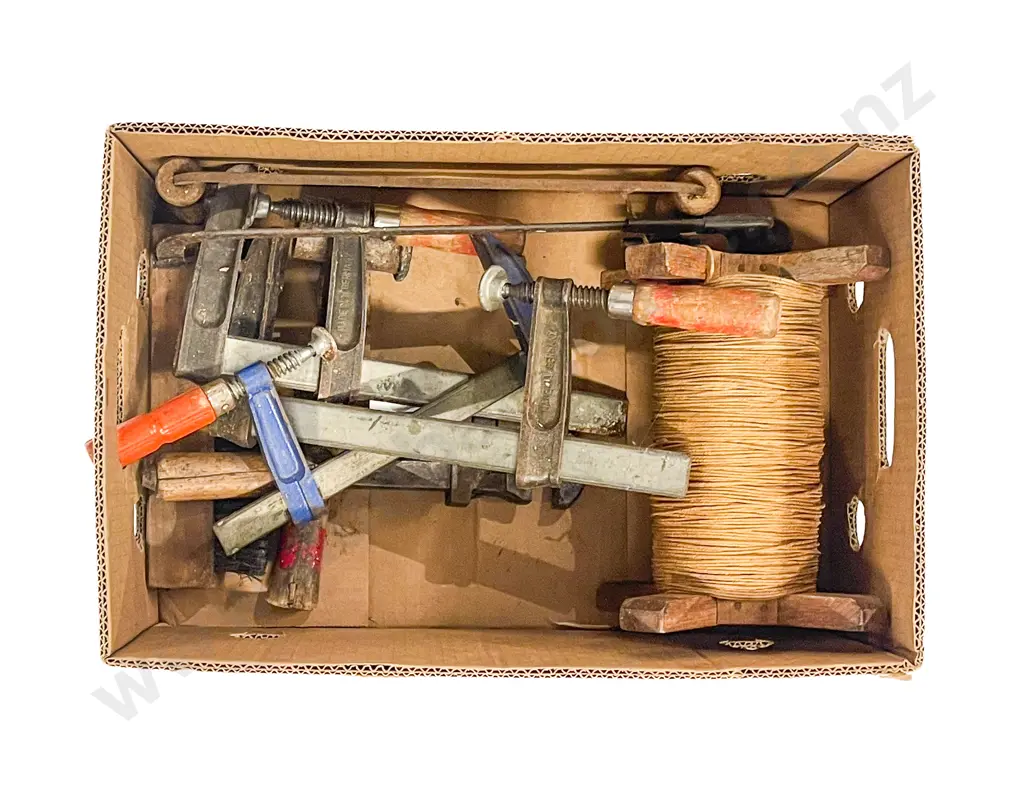 Box of Assorted Vintage Tools etc Image 1++