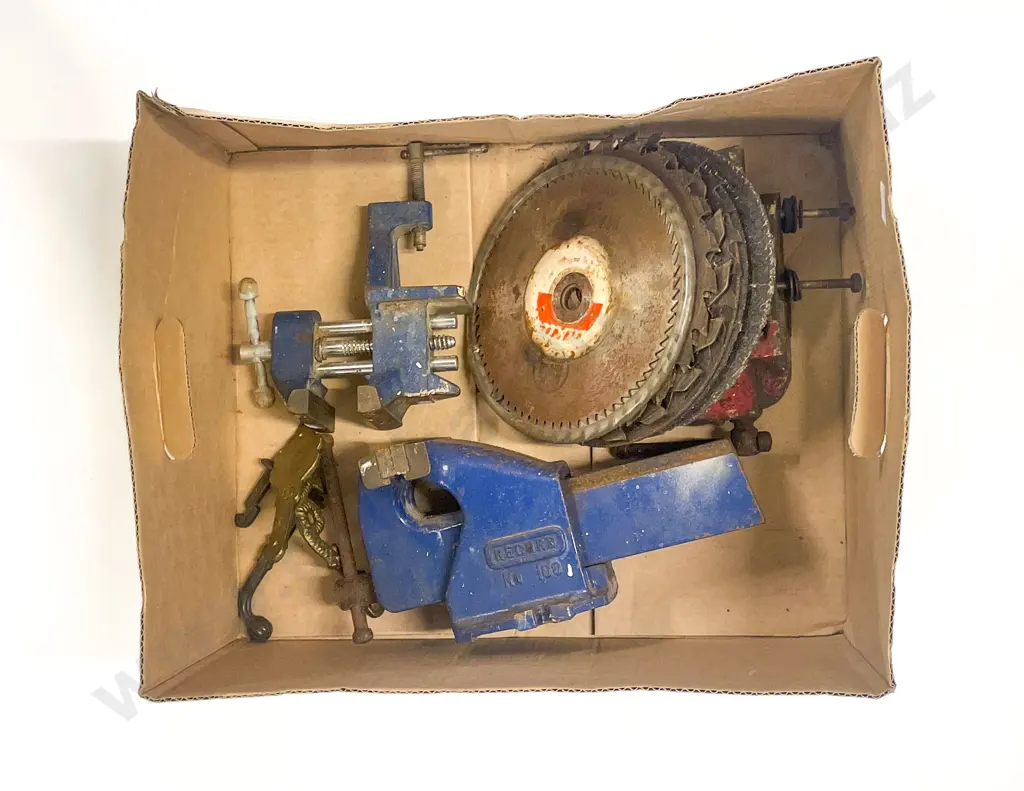 Box of Assorted Vintage Tools etc Image 1++
