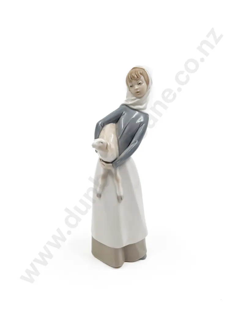 Llladro Figure with Lamb Image 1++