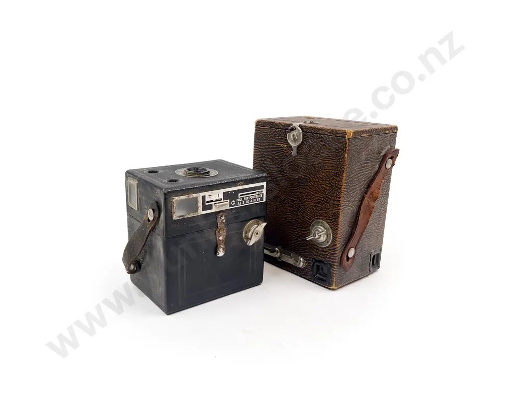 Two Vintage Cameras Image 1++