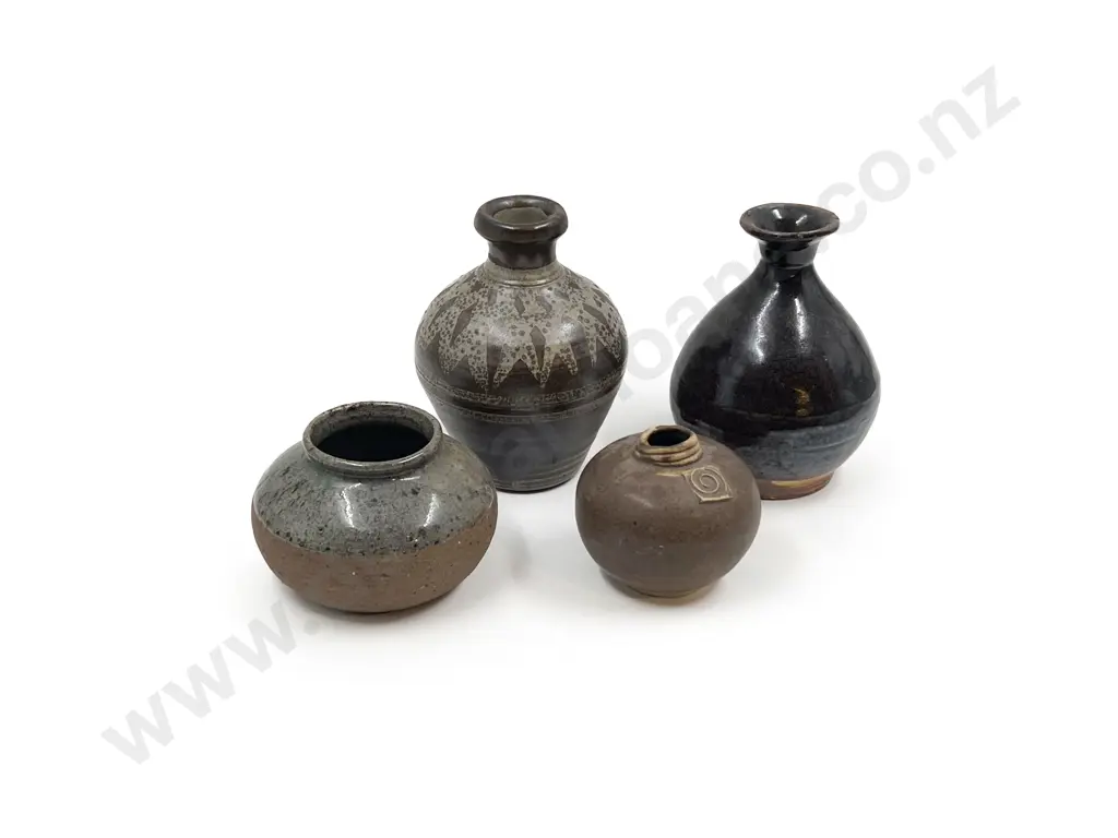 Four Pces of Assorted Pottery Image 1++