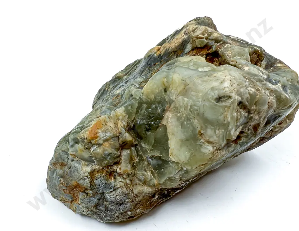 NZ Garnet Image 1++