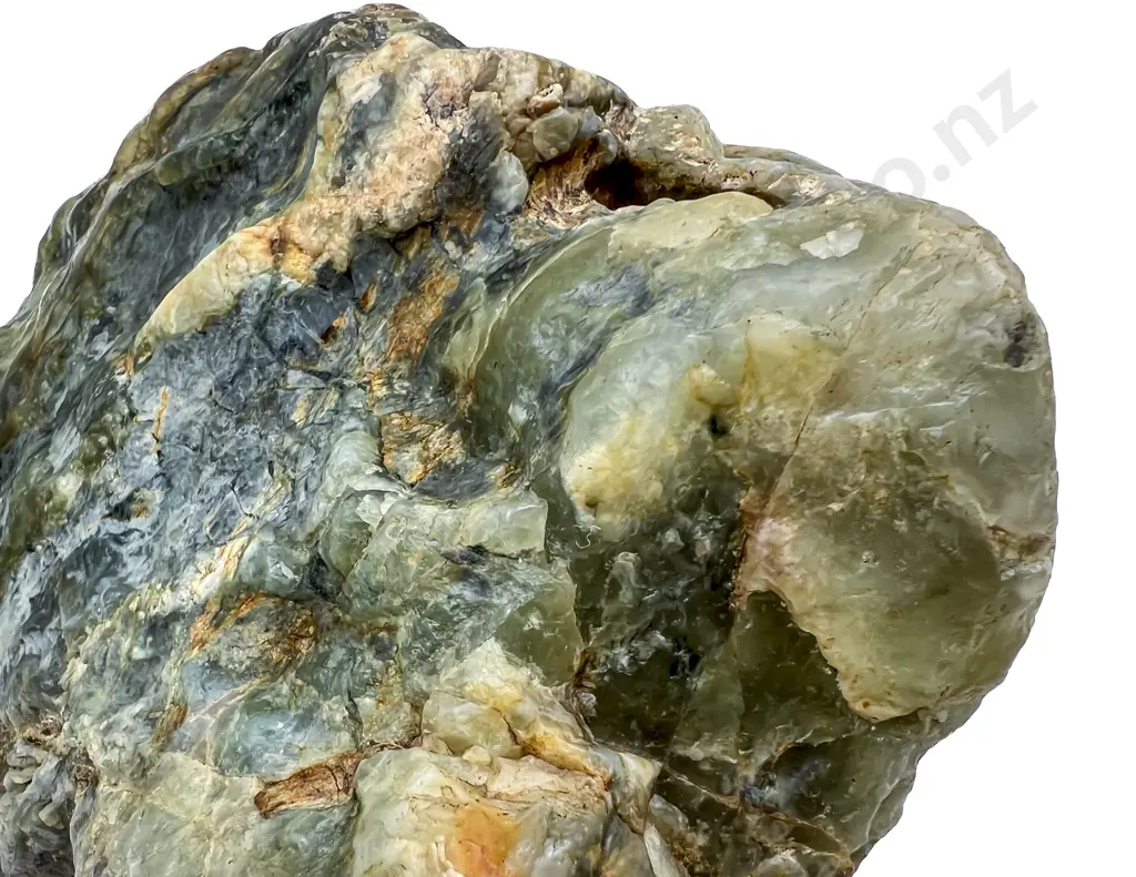 NZ Garnet Image 1++