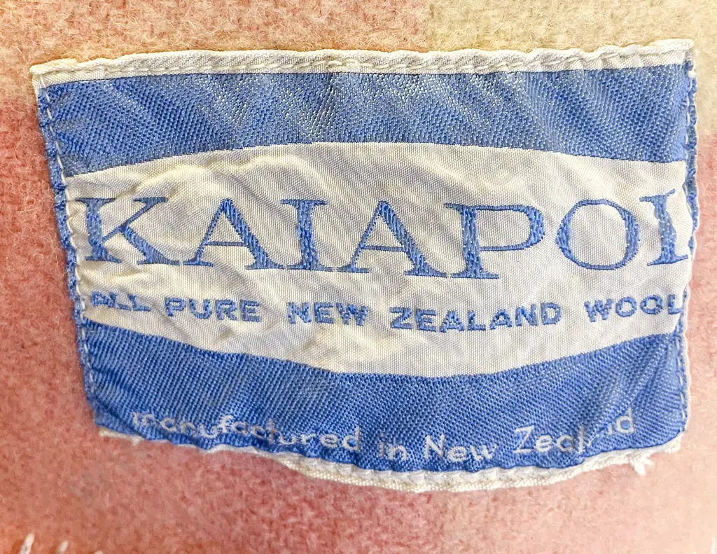 Kaiapoi NZ Woollen Blanket Image 1++