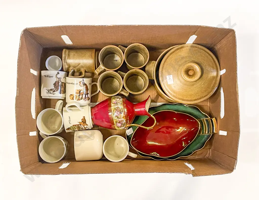 Box Quantity of Assorted incl Temuka & Carltonware Image 1++