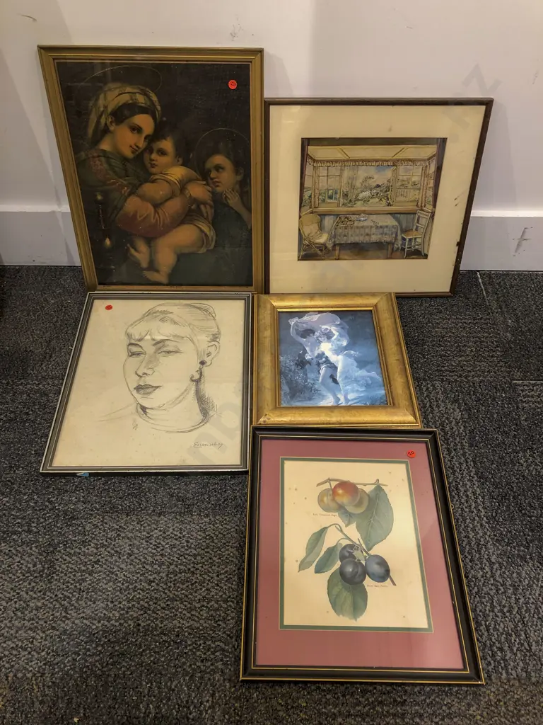 Box of Assorted Artwork Image 1++