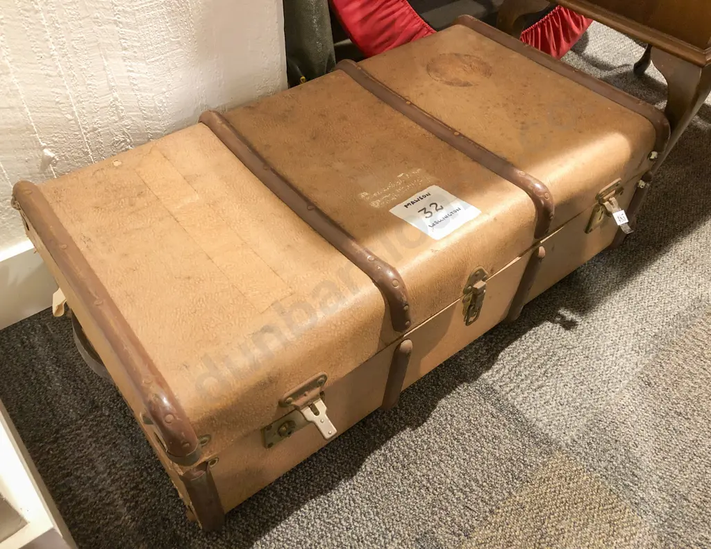 Vintage Travel Trunk Image 1++