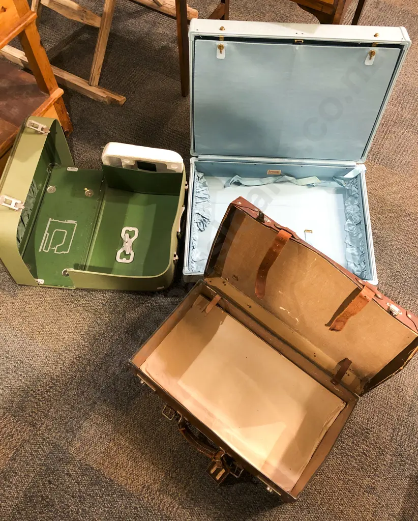 Leather Suitcase Together With Vintage Samsonite Suitcase Image 1++