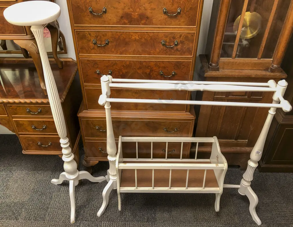 White Towel Rail With Plant Stand and Cot Image 1++