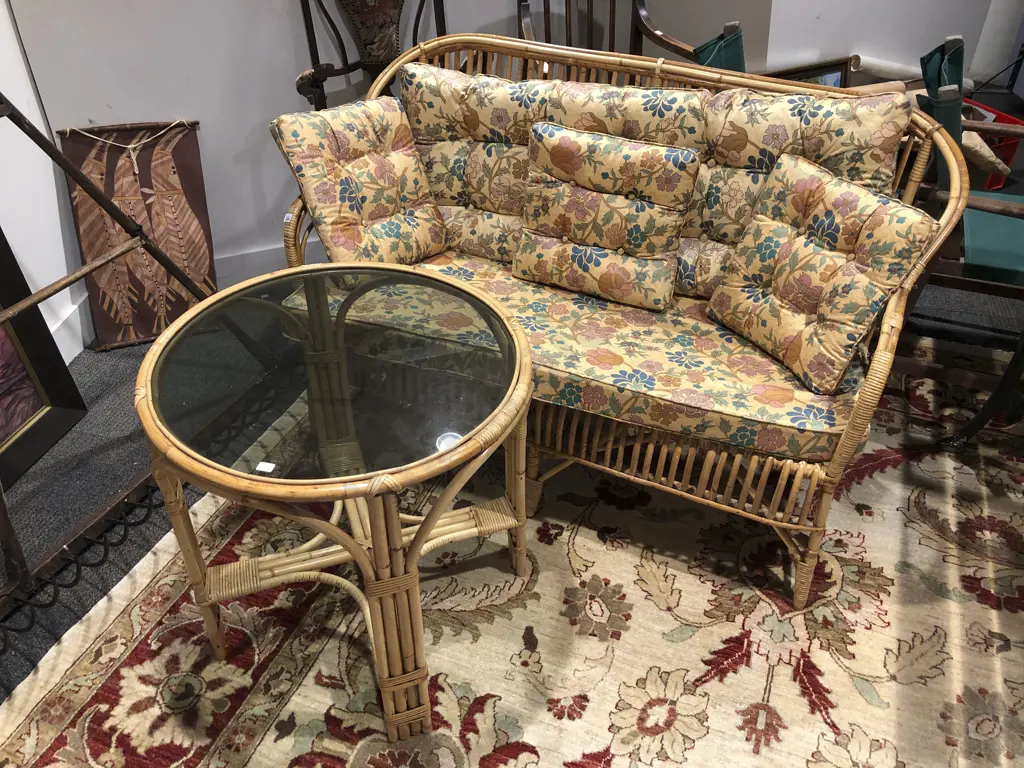 Wicker Four Piece Conservatory Suite Image 1++