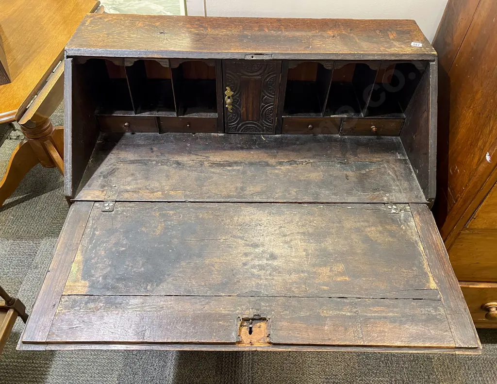 Geo III Oak Writing Bureau Image 1++
