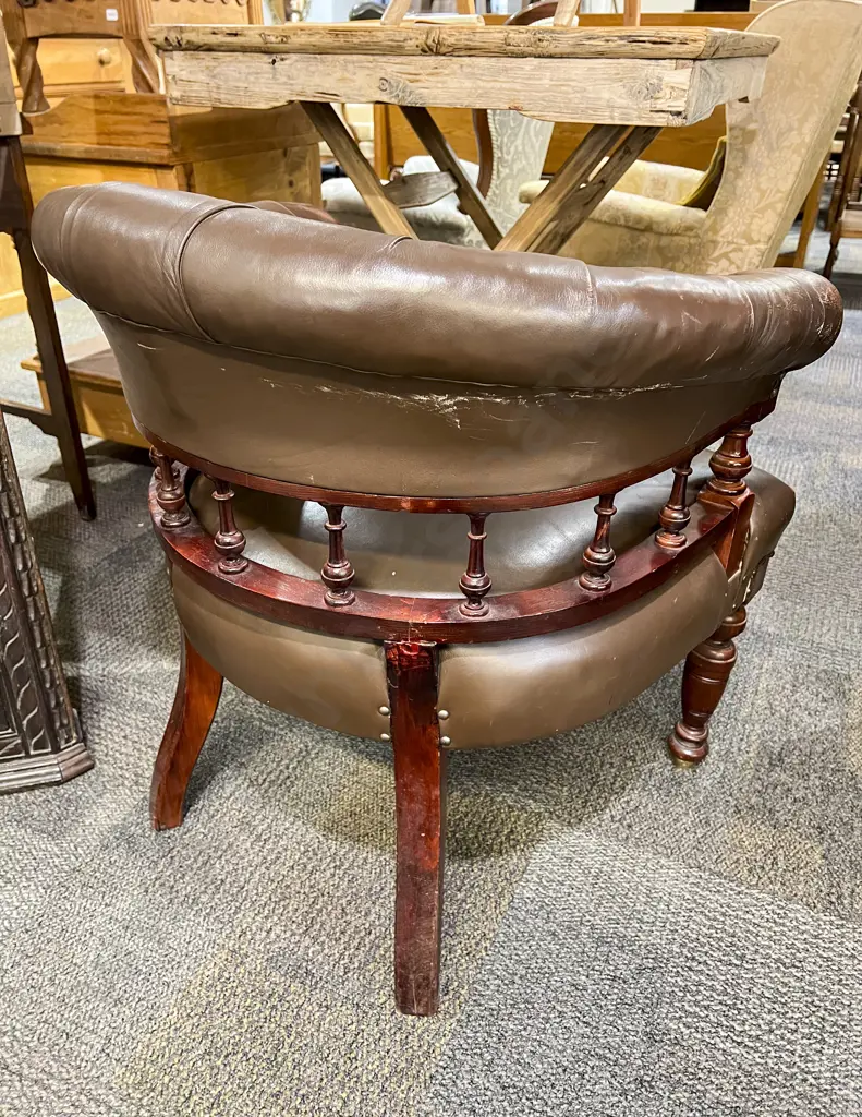 Victorian Brown Leather Club Chair Image 1++