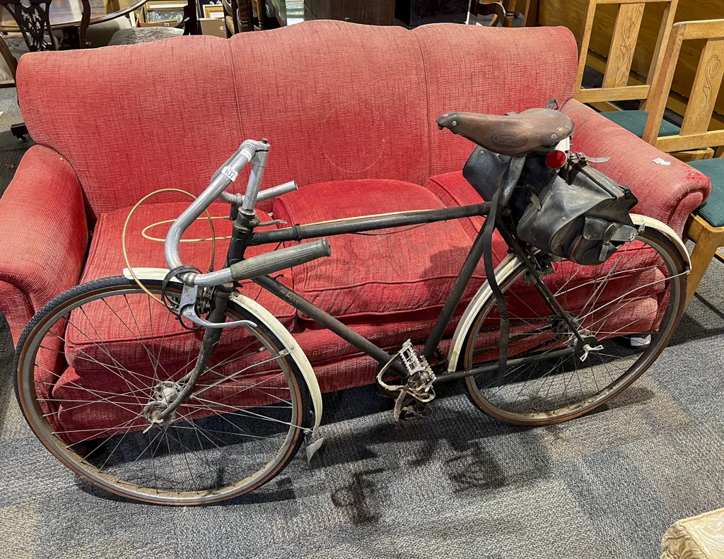 Vintage Bike Image 1++