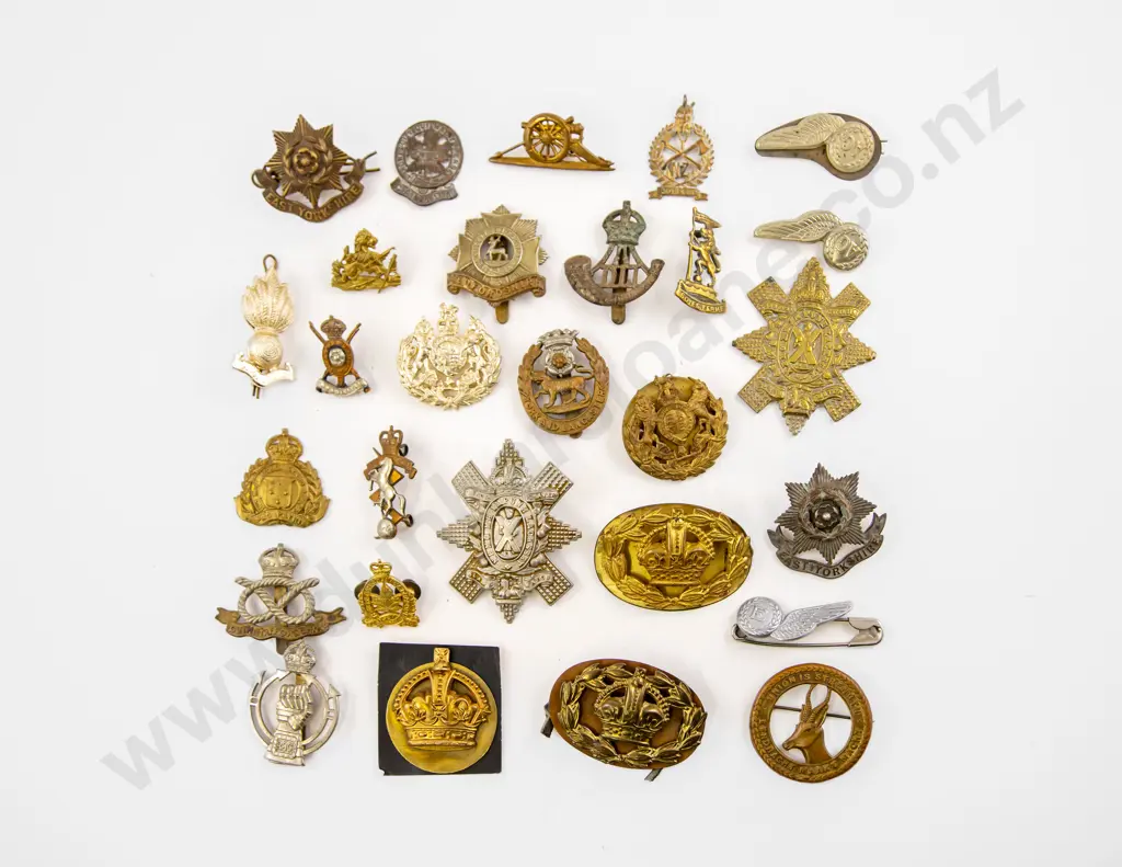 Small Collection Mainly British Metal Badges Image 1++