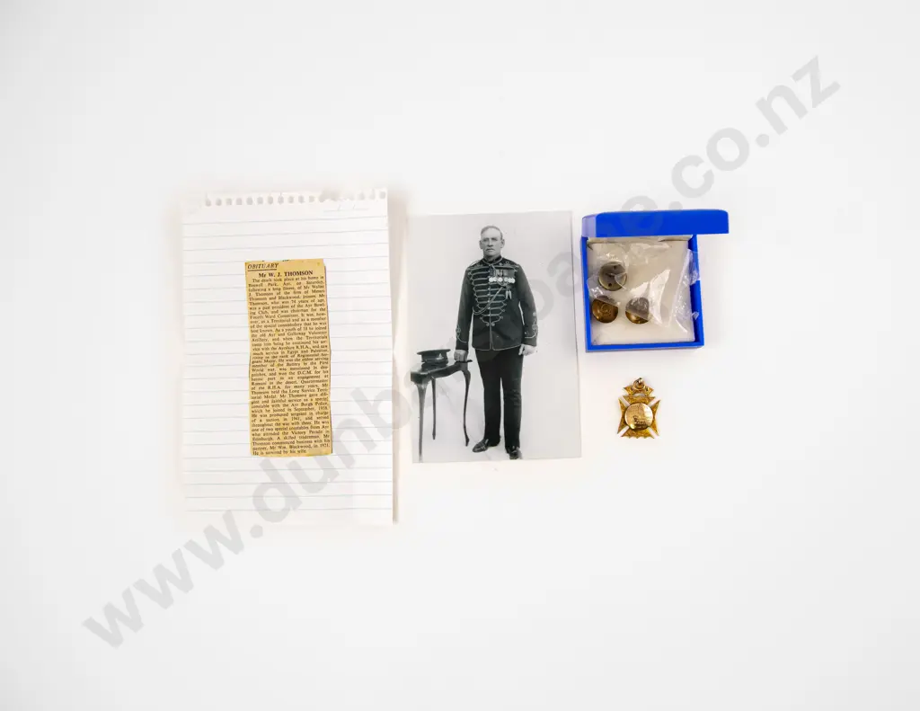 9ct Gold Military Presentation Medal Image 1++