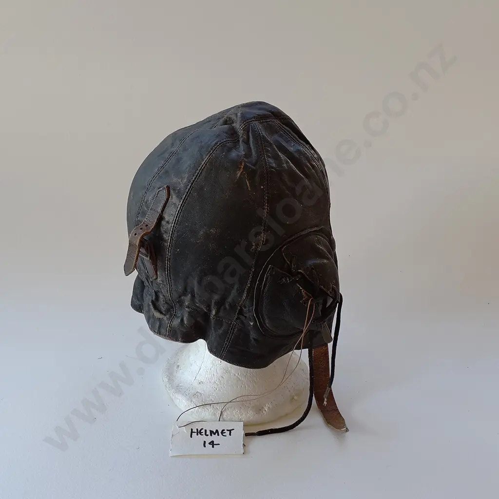 WWII RNZAF Air Crew Helmet Image 1++