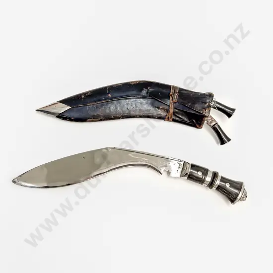 Gurhka Kukri Knife with Leather Sheath