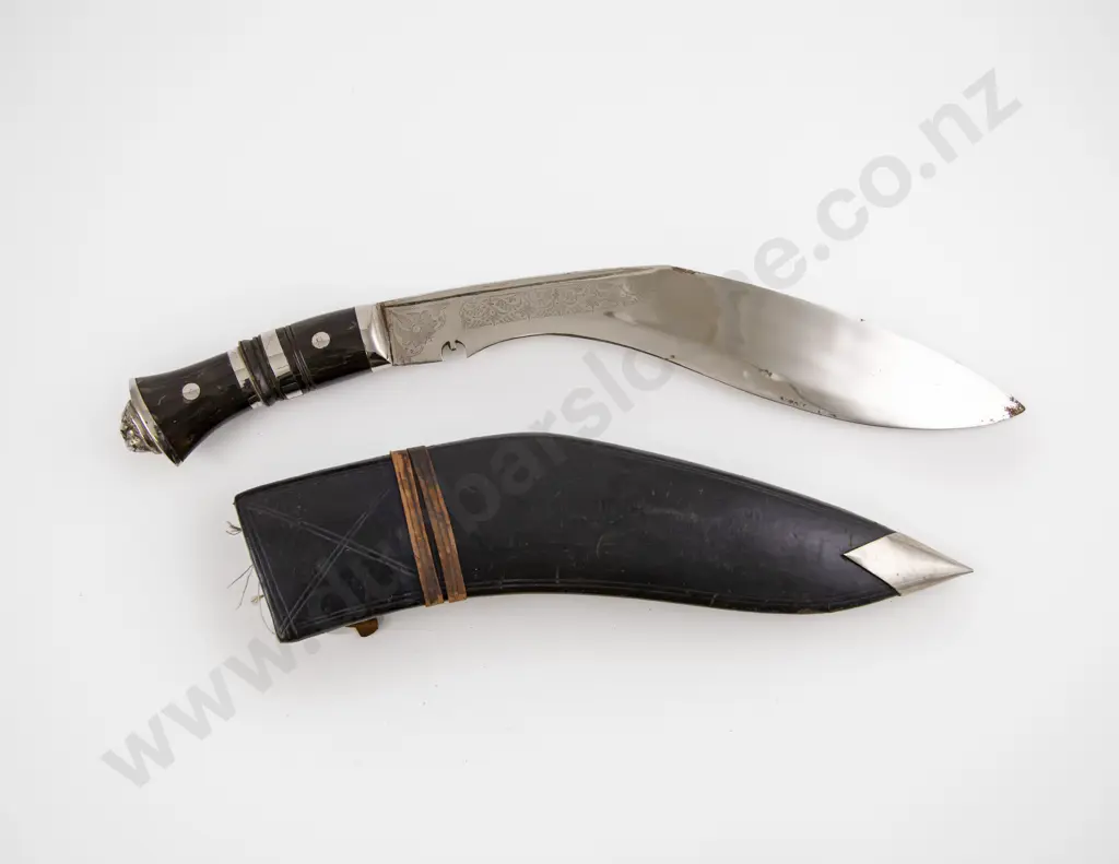Gurhka Kukri Knife with Leather Sheath Image 1++