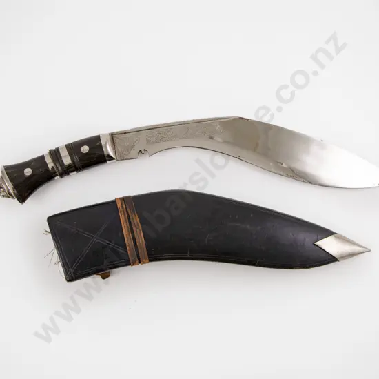 Gurhka Kukri Knife with Leather Sheath