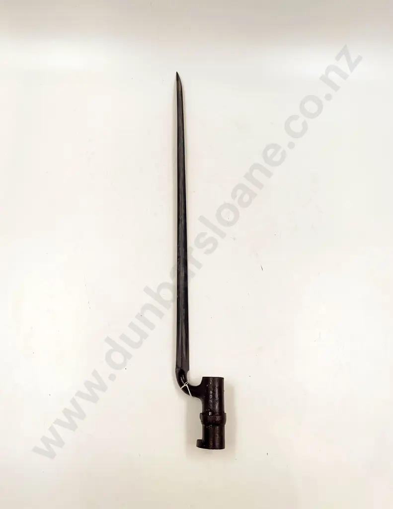 WWI British Socket Spike Bayonet Image 1++