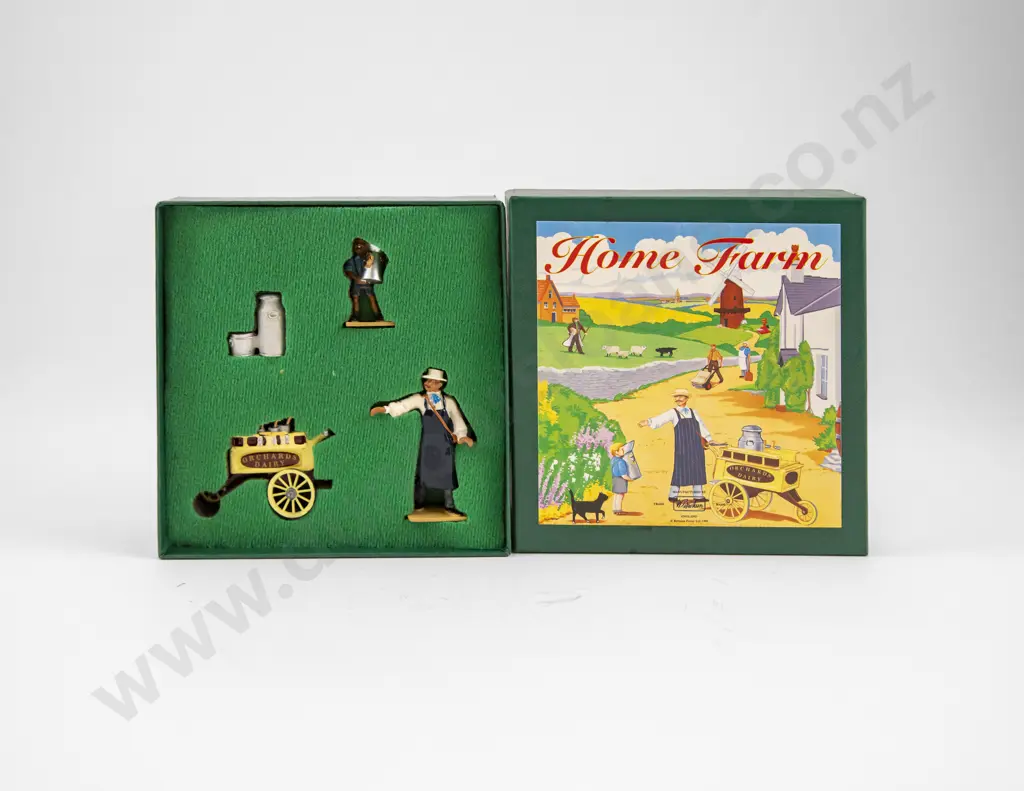 Boxed Britains 8709 Milk Cart Set Image 1++