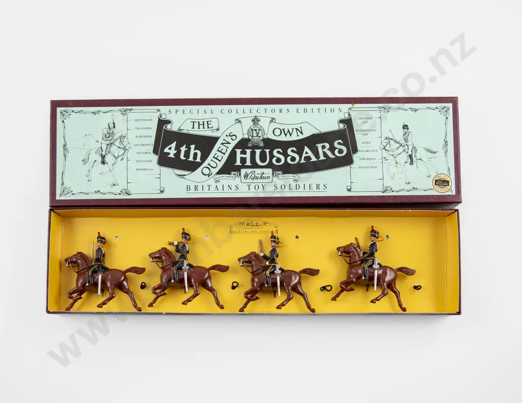 Boxed Britains Toy Soldiers 8811 Image 1++