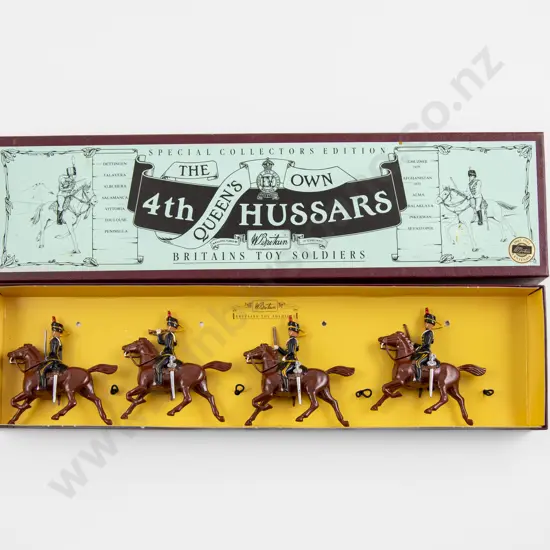 Boxed Britains Toy Soldiers 8811