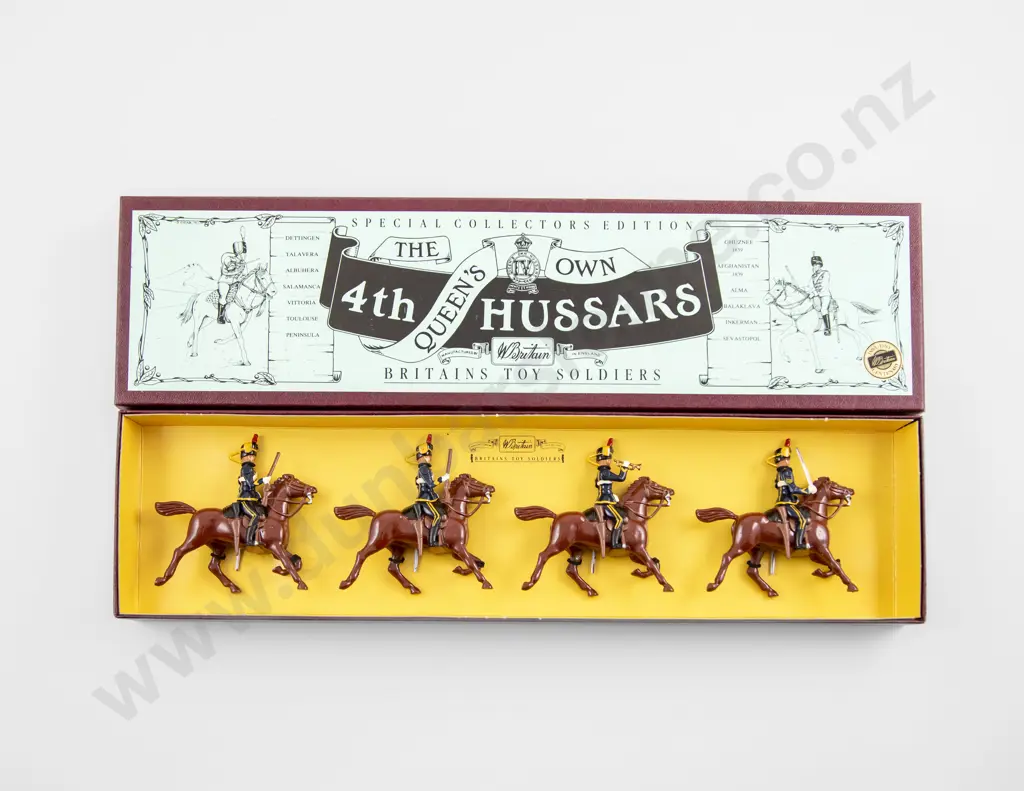 Boxed Britains Toy Soldiers 8811 Image 1++