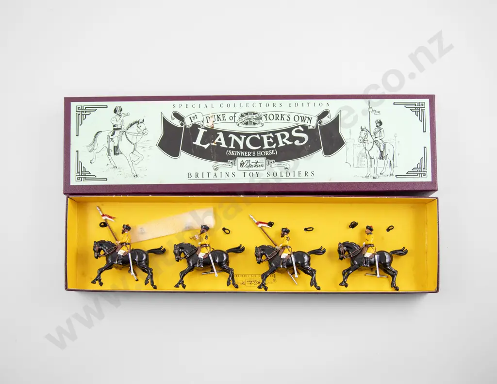 Boxed Britains Toy Soldiers 8834 Image 1++