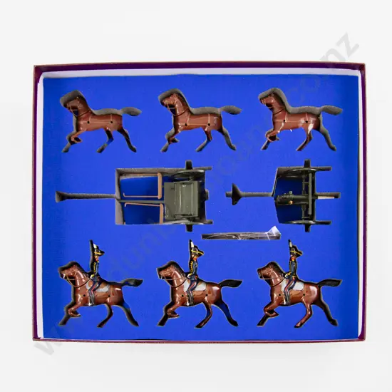 Boxed Britains Toy Soldiers 8825 in Sleeve