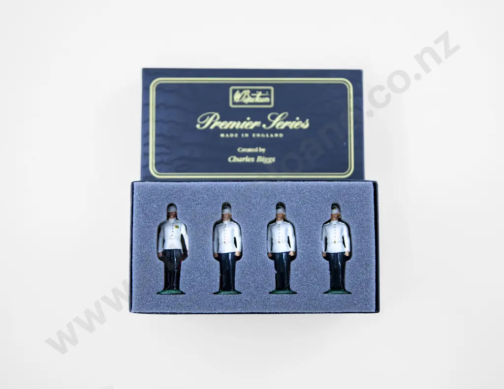 Boxed Britains Toy Soldiers Premium Series 8914 Image 1++