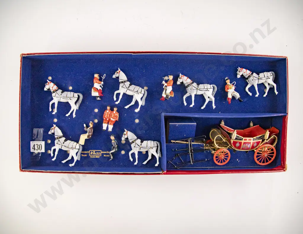 Boxed Britains Historical Series 9402 State Open Road Landau Image 1++
