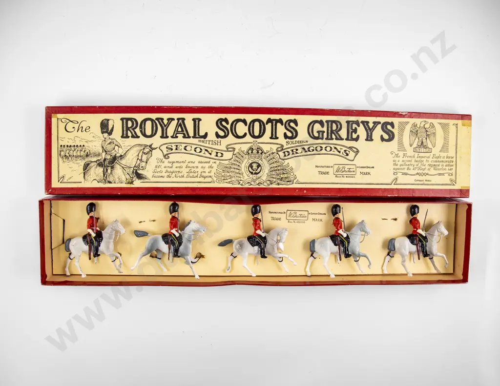 Vintage Boxed Britains No32 Scots Greys (5) Image 1++