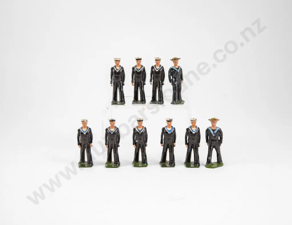 Unboxed Britains Sailors two with Straw Hats (10) Image 1++