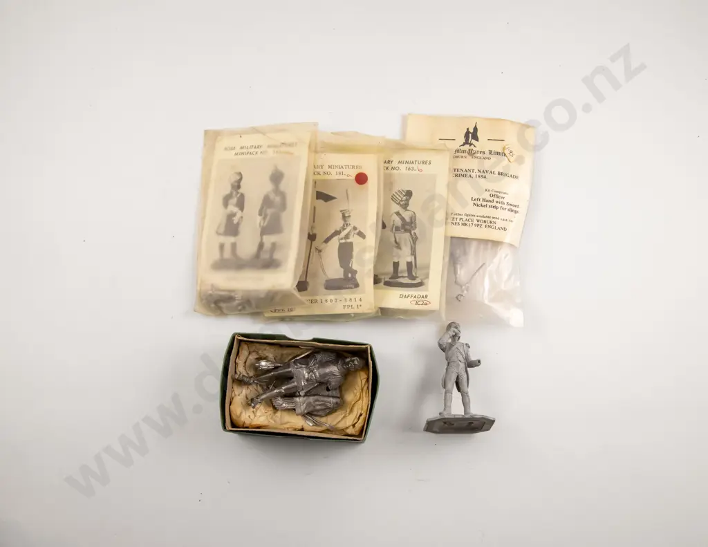 Three Rose Military White Metal Casting Kits Image 1++
