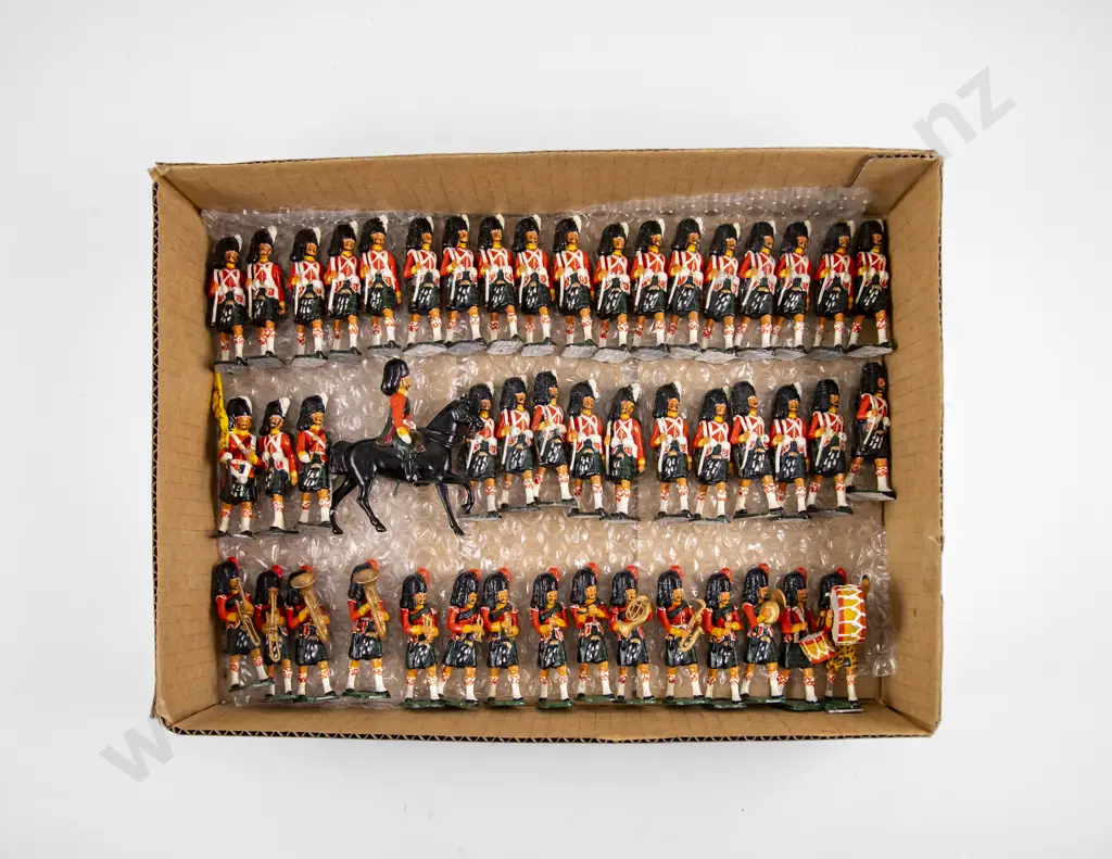 Soldiers by John Tunstill Lambeth Argyll & Sutherland Highlanders Image 1++