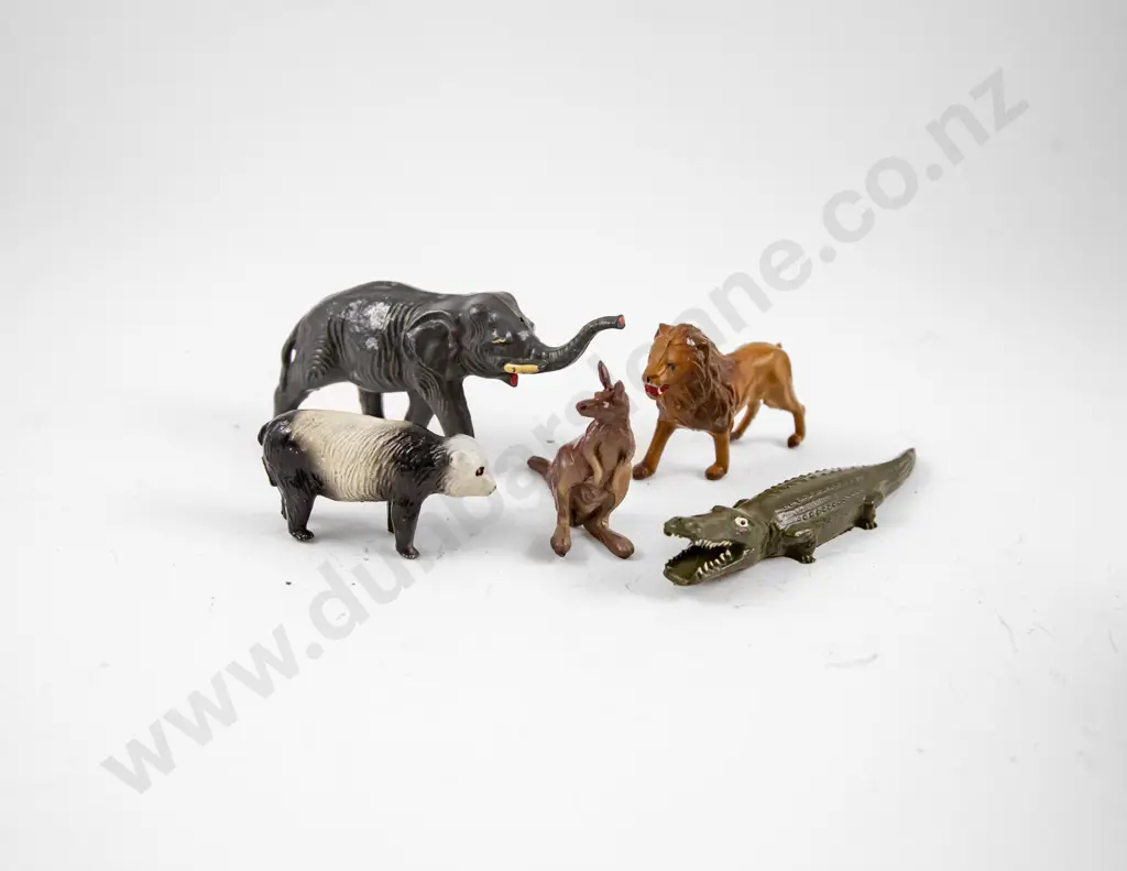 Collection Mainly Timpo and Other Wild and Zoo Animals with Zoo Fencing Image 1++