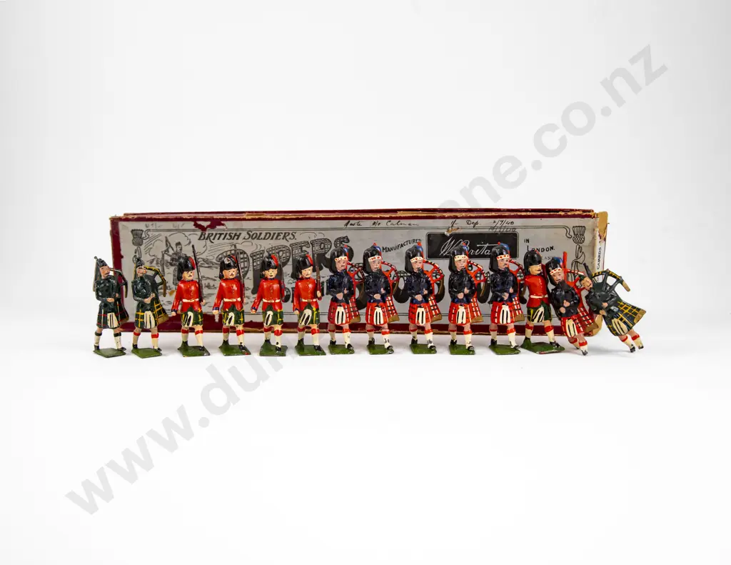 Britains Boxed No69 Pipers of the Scots Guards (11) Image 1++