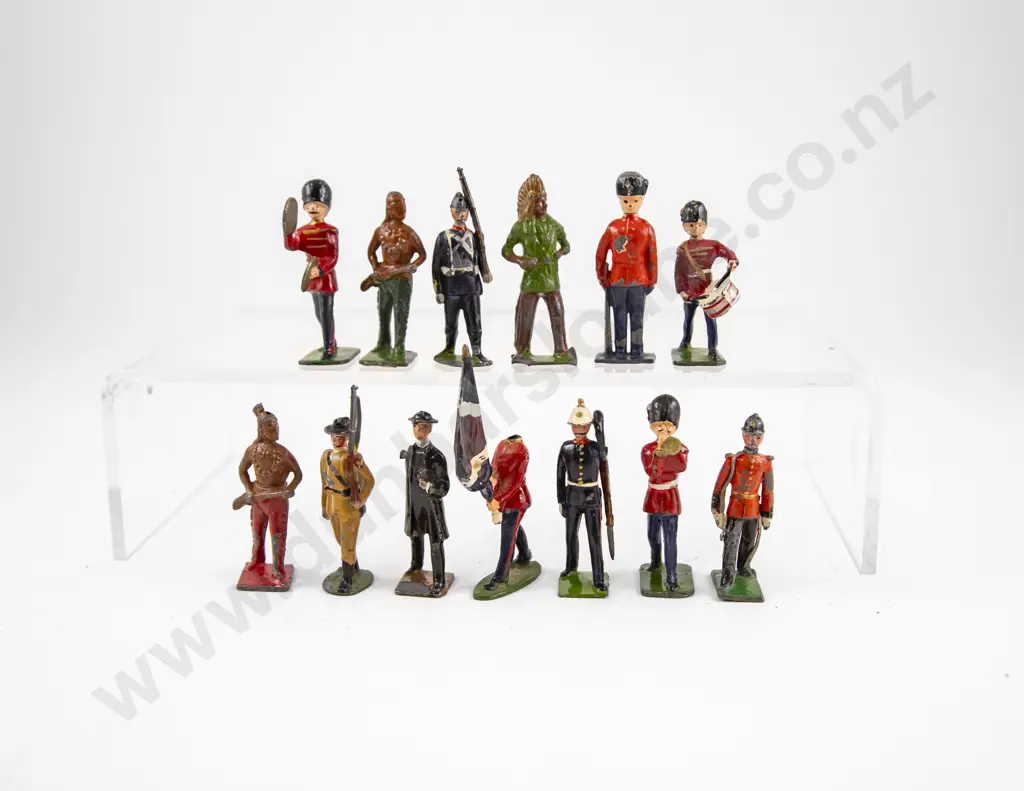 Unboxed Early Britains and John Hill & Co Soldiers and Figures (12) (some faults) Image 1++