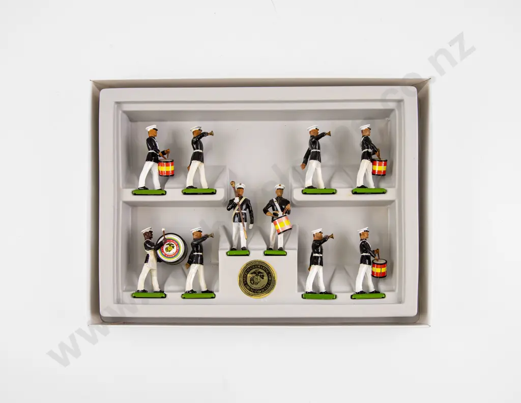 Boxed Britains The Drum & Bugle Team of Fleet Marine Force Pacific Band Image 1++