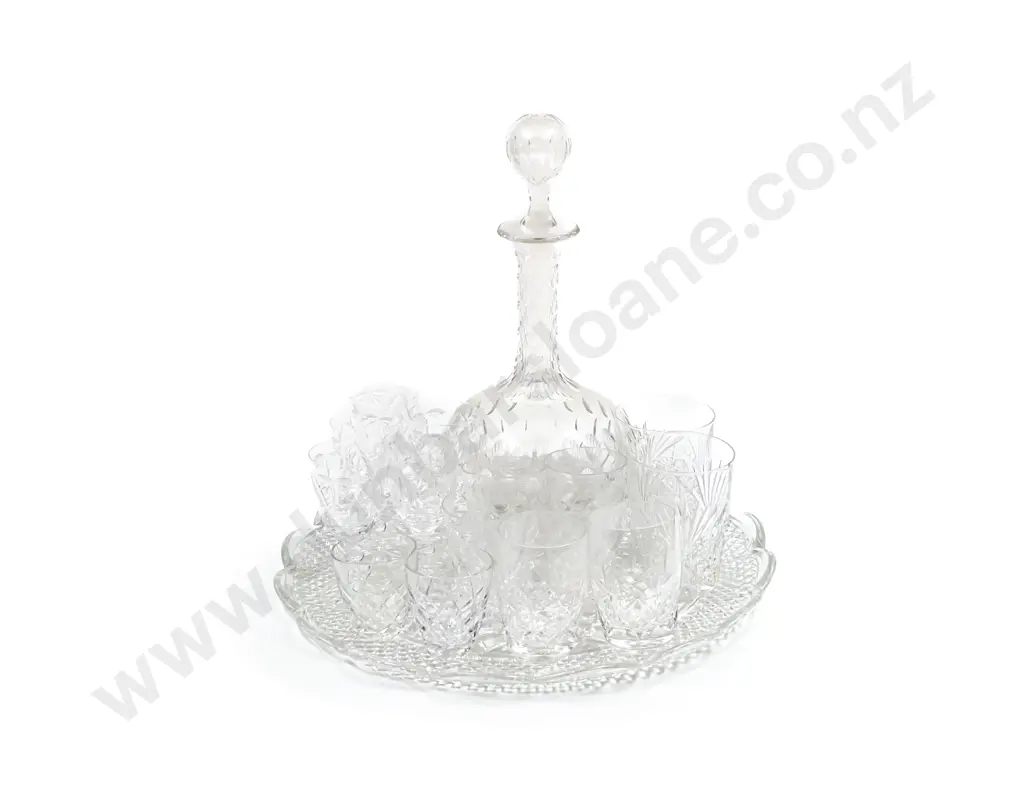 Group of Glassware incl Decanter Image 1++