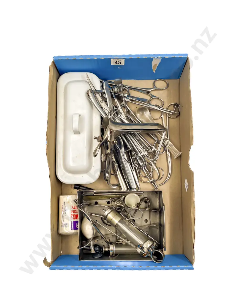 Box of Medical Instruments Image 1++